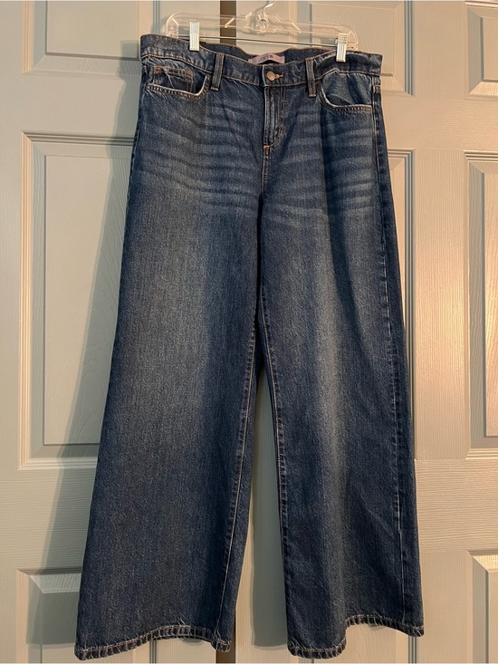 Joe's Jeans Denim - Joe’s Low-Rise Wide- Leg Tokyo.
